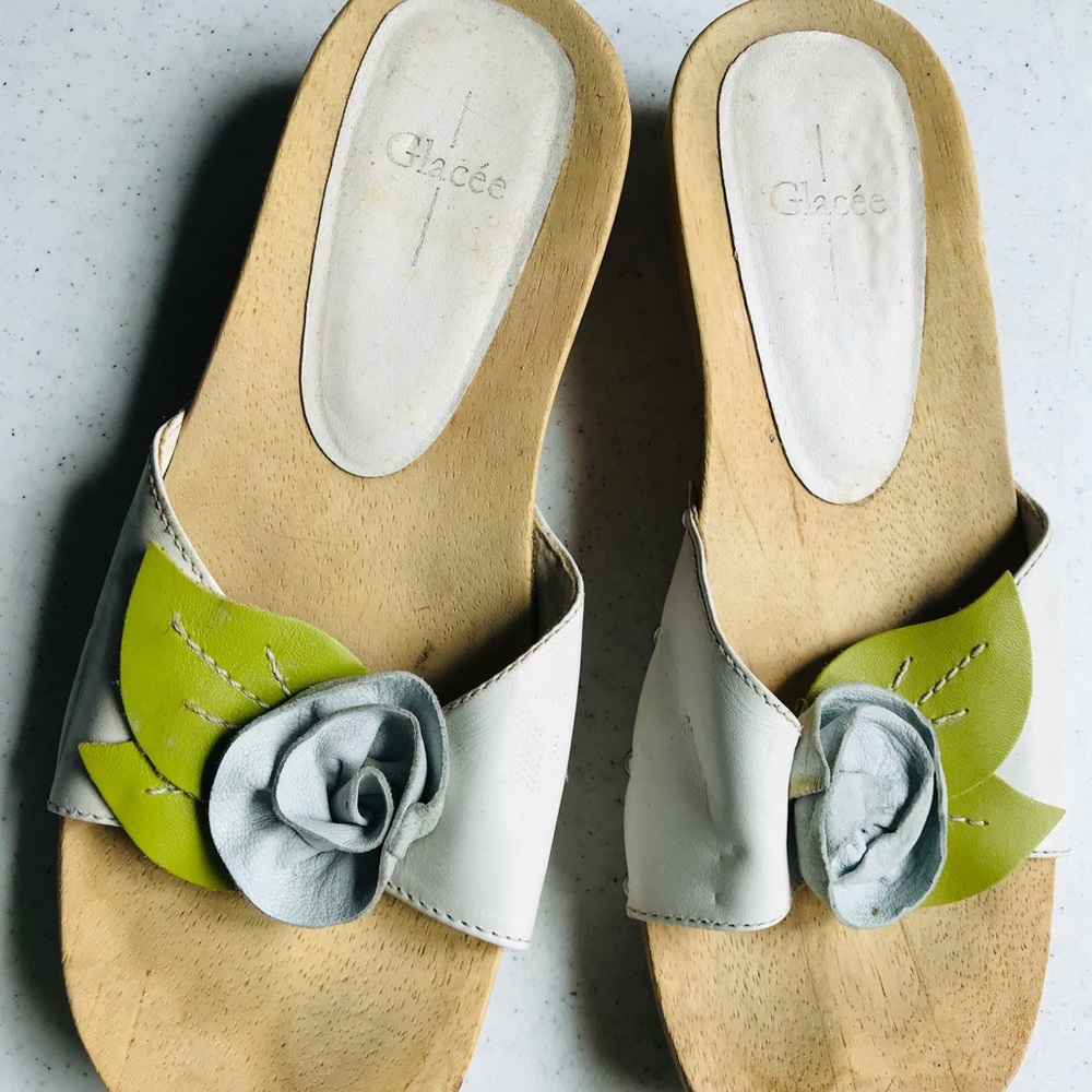 ⭐️SALE⭐️Glacee Leather & Wood Slides